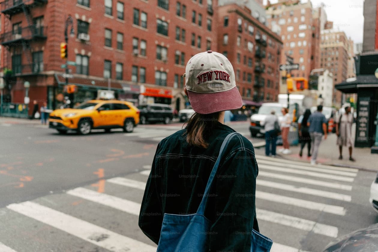 Renter exploring a New York City street